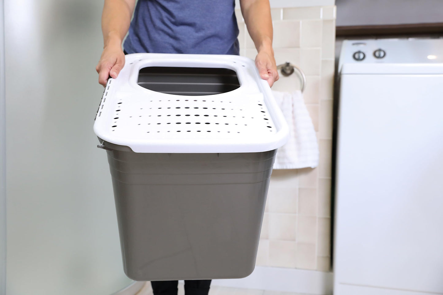 Petmate Enclosed Cat Litter Boxes with Hinged Lid and Wide Top Box
