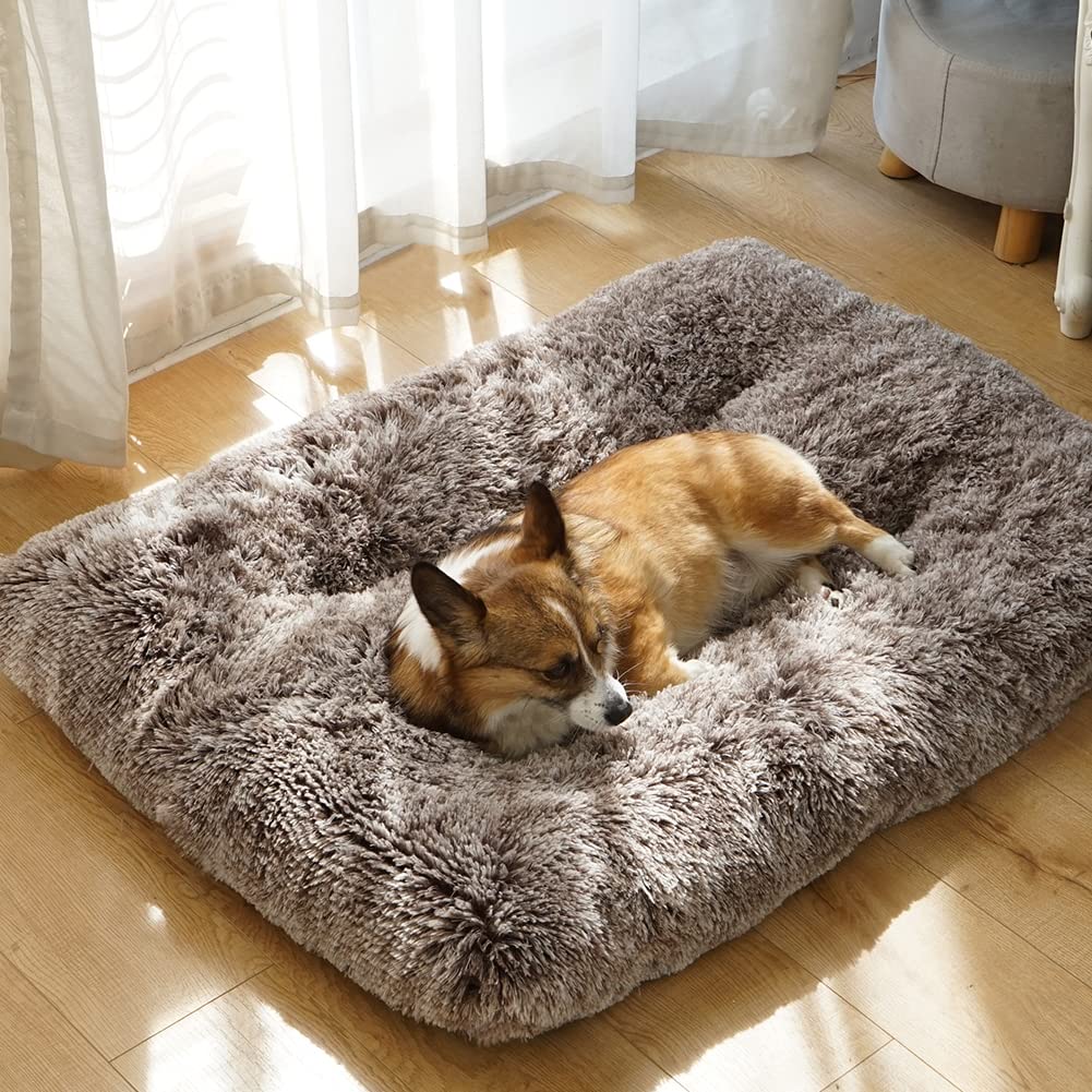 ULIGOTA Dog Crate Pad for Large Dogs, Deluxe Plush Anti-Slip Pet Bed