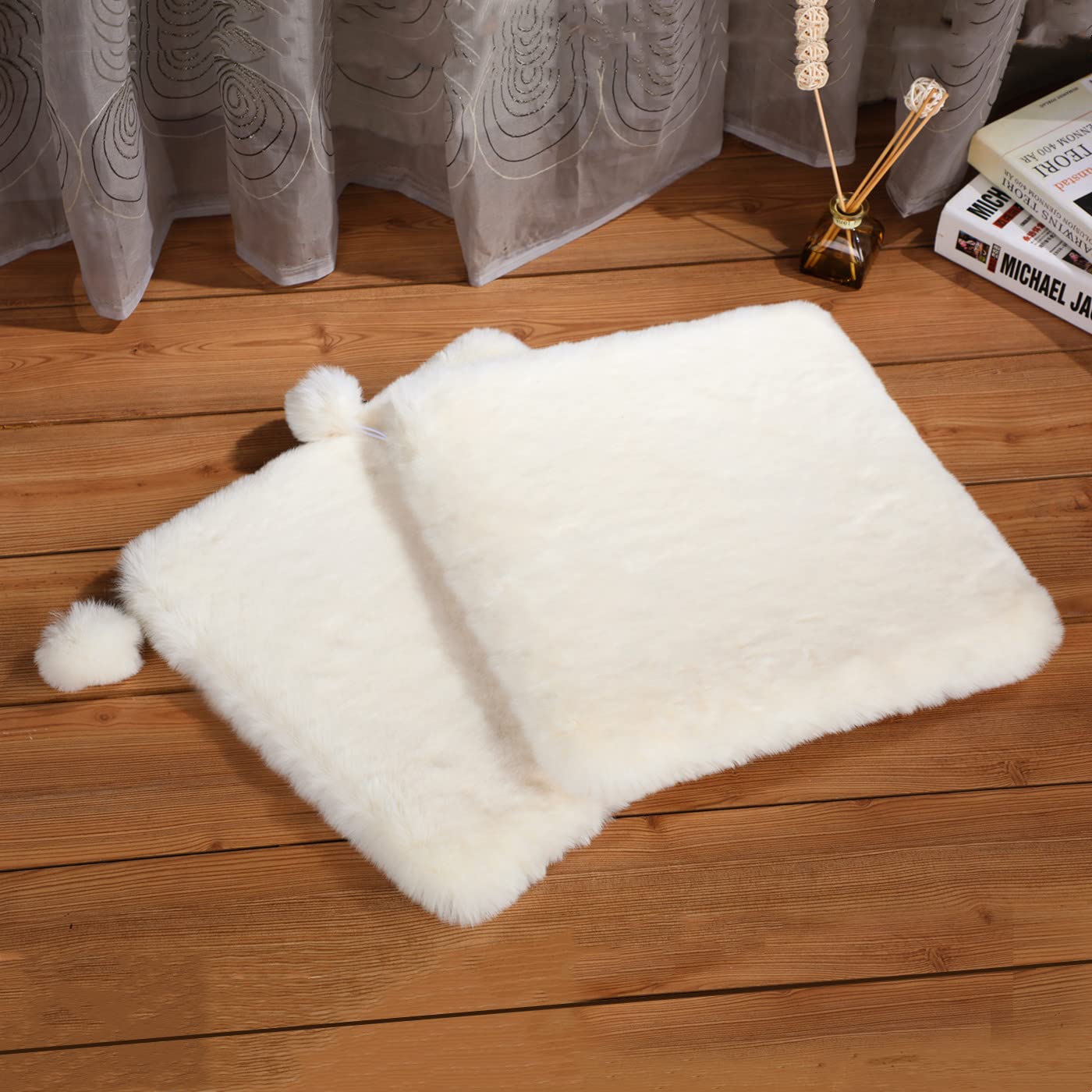 SHENGOCASE Pet Bed Cushion Pad, Square Faux Rabbit Fur, 2-Pack, Bed