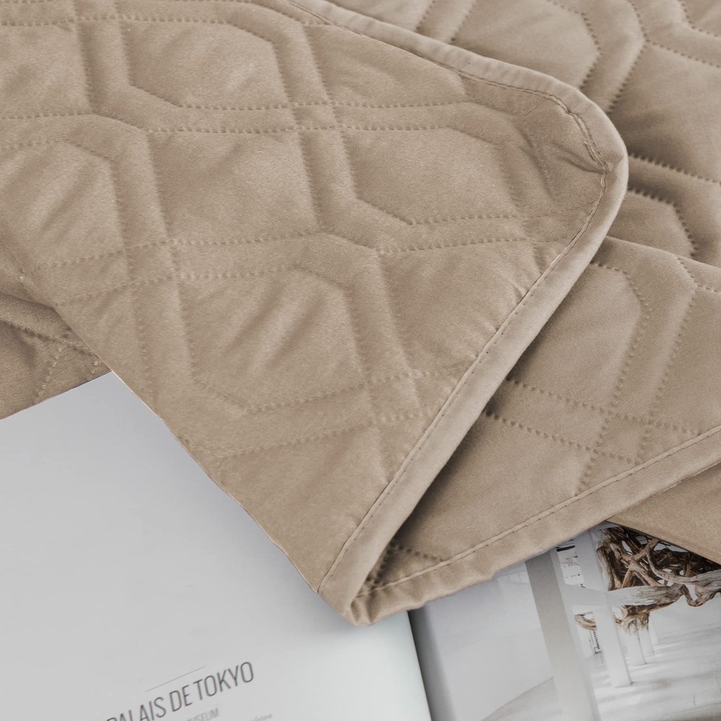 Ameritex Waterproof Blanket Reversible Dog Bed Cover Pet Blanket