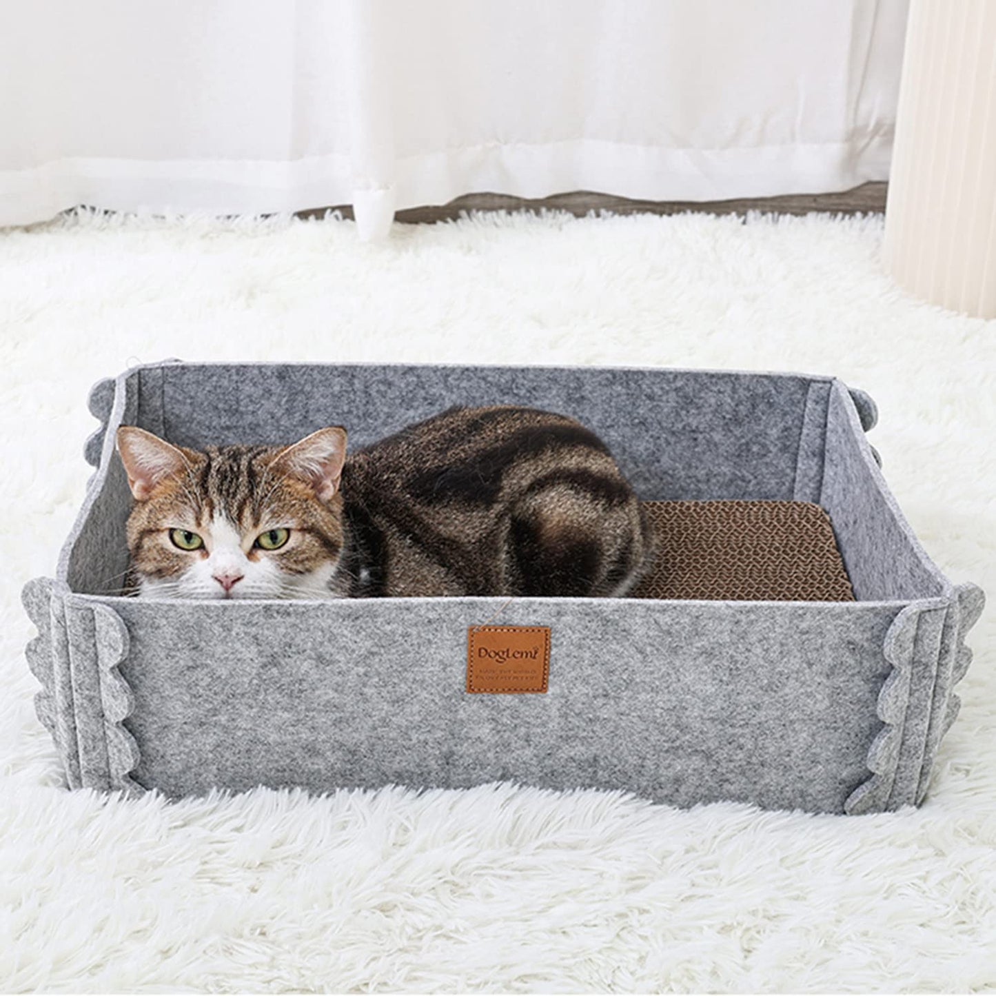 TIGOADT Felt Cat Scratcher Lounge Box with Removable Toy