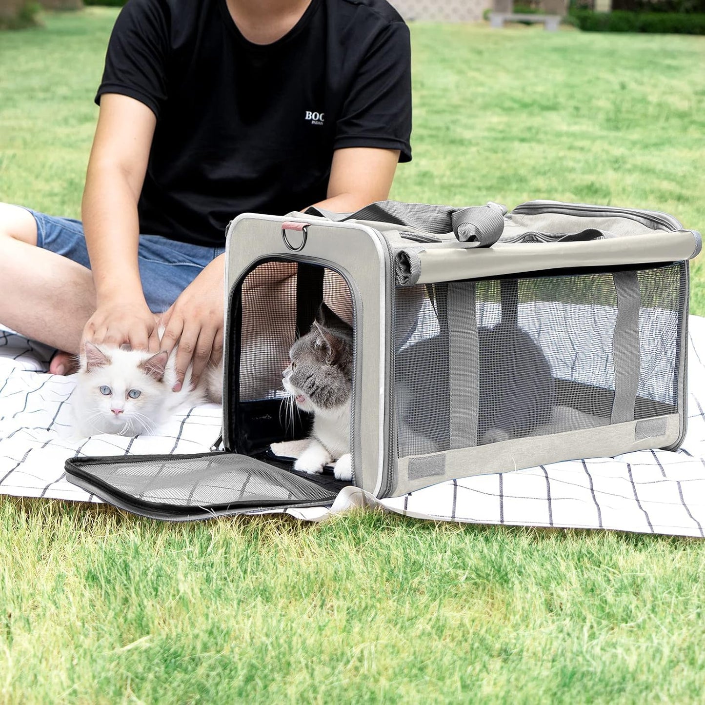 GAPZER Pet Carrier for Large Cat Soft-Sided Animal Traveling Bag