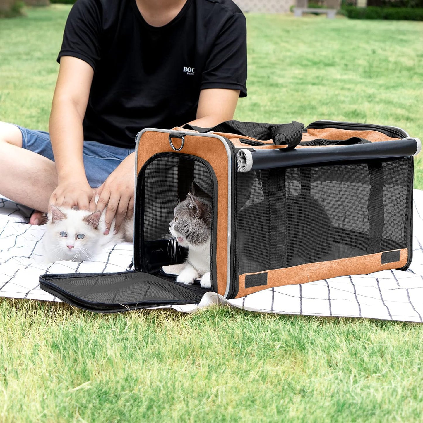 GAPZER Dog Carry Bag for Puppy Pet Soft-Shell Portable Kennel Crate